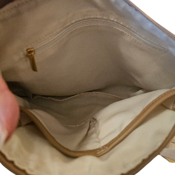 Beige and Gold Tahari Women's Wristlet - Picture 9 of 11